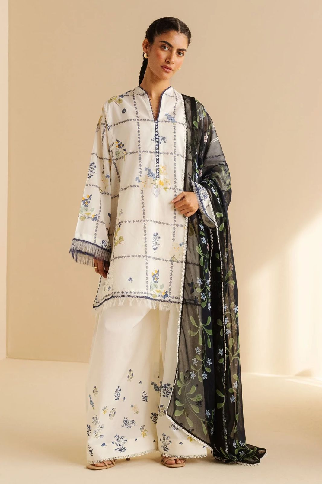 Coco by Zara Sahzahan Luna-10A